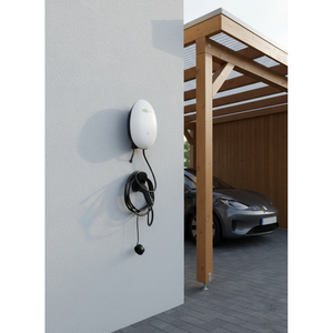 Borne de recharge véhicule électrique 7kW intelligente, compacte et sécurisée, fixation murale ou sur un poteau livré en option