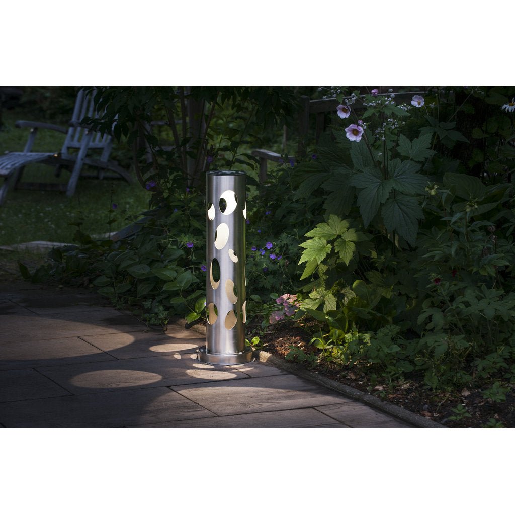 Borne solaire cylindrique ajourée très éclairante inox 68cm 50 Lumens - Galix Solaire Shop