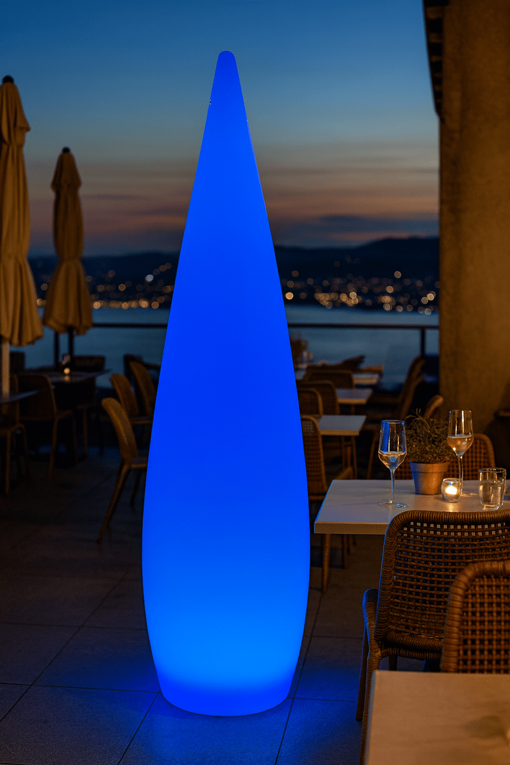 Lampe solaire design GOUTTE D’AURORE – 1,5 m | RGB multicolore, USB & télécommande - Galix Solaire Shop